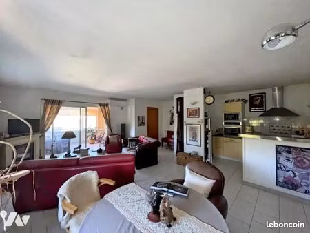 appartement 3 pièces 90 m²
