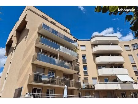 appartement 5 pièces 98 m²