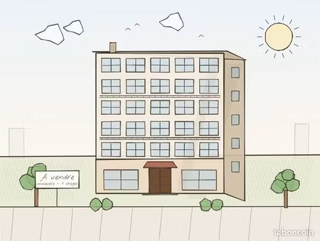 immeuble 20 pièces 446 m²