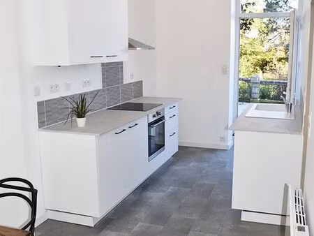 appartement 2chambres et terrasse