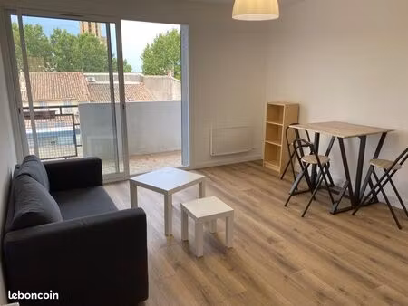 t2 meublé - refait à neuf - aix en provence