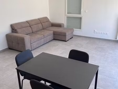 appartement meublé 3 pièces avec jardin privé – décines-charpieu
