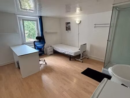 chambre étudiante meublée (garçon) face iut evreux navarre