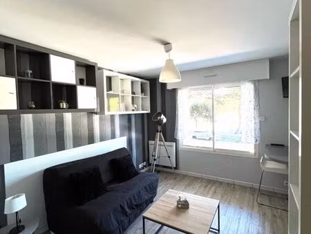 studio 20m2 disponible au 31 août
