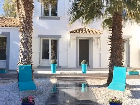 villa port camargue