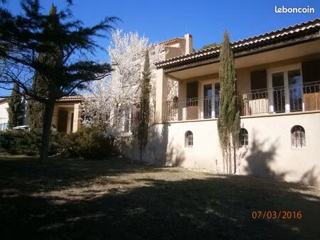 location villa