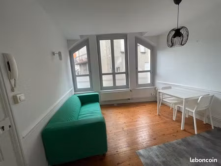 appartement t2 meublé proche cézeaux