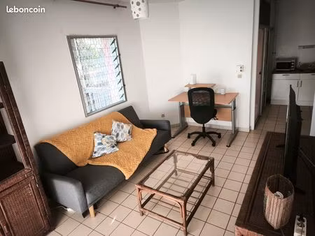 a louer appartement t2 meublé et équipé- 53 m² avec loggia
