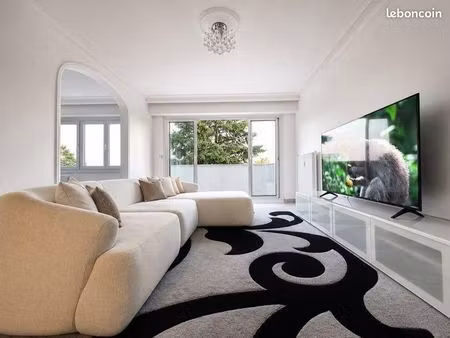 chambre 4 pièces 73 m²