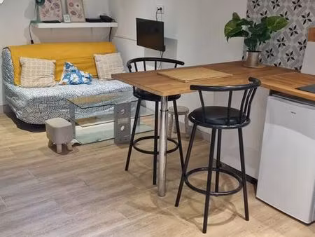 studio tout équipé/ clim/ coin nuit