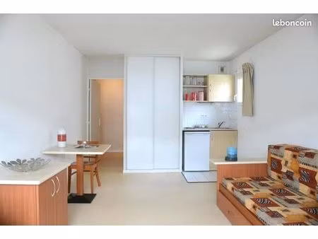 studio 1 pièce 18 m²