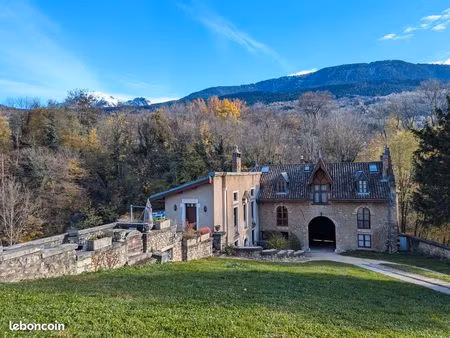 appartement dans château lof mezzanines vue