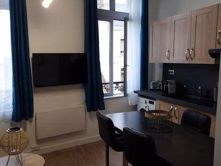 magnifique t2 de 25 m² meublé et situé en centre-ville de saint-omer