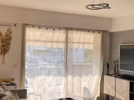 appartement meublé – terrasse – location de septembre à juin