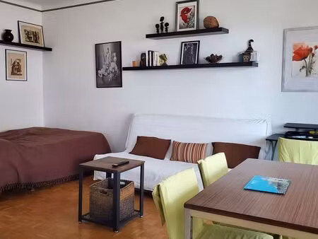 appart 35 m2 600 m plage promenade services