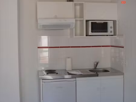 studio agréable près des facs