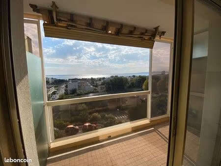 studio meublé vue mer