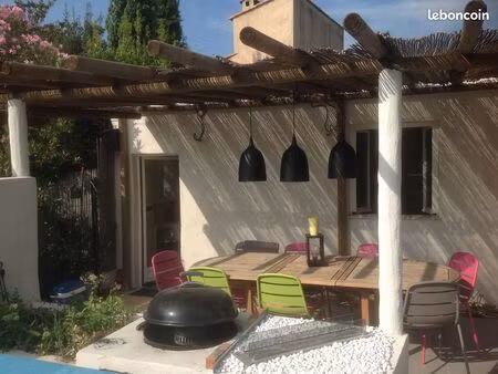 a l’annee : jolie maisonnette  antibes  3 pieces  calme  situation ideale