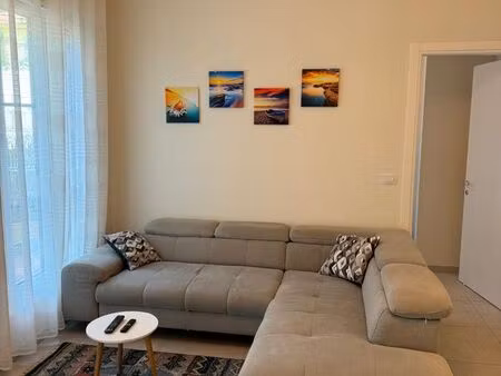 appartement dans une villa pour étudiant tout équipé à menton
