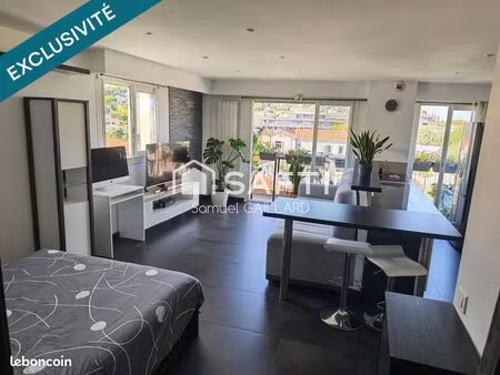 studio 1 pièce 35 m²