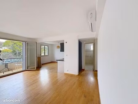 4 pièces traversant 70 m2 nice nord poète chambrun
