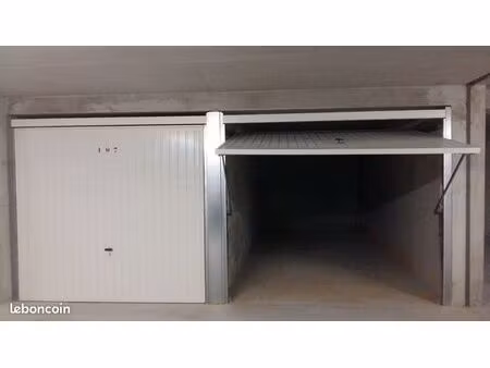 vente deux boxes quartier joliette