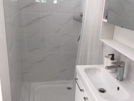 studio meublé - carnoux luminy marseille