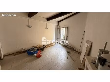 saint-mitre-les-remparts - t1 de 26.83 m² idéal investisseur ou premier achat