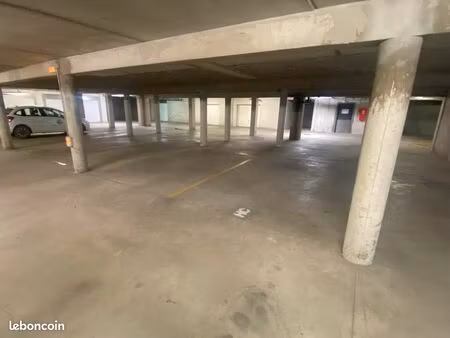 parkings sous-sol - 4 possibles