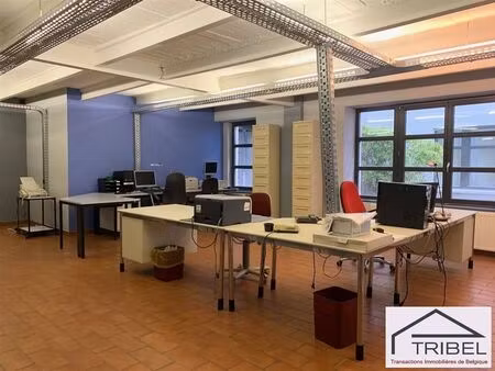 bureaux à louer à rue drootbeek 147 laeken (vbe50131)