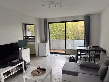 appartement à louer avec terrasse et 1 chambre   gilly (vbe50140)