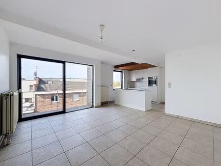 appartement à louer à rue de la marlière 307/5 mouscron (vbe50139)