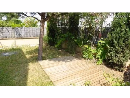 a caluire : maison + jardin de 2011