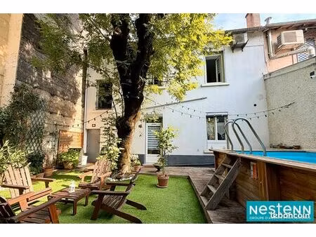 propriété 6 pièces 180 m²