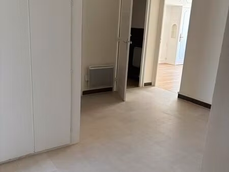 lumineux t2 lyon7 (j.macé) 62m2