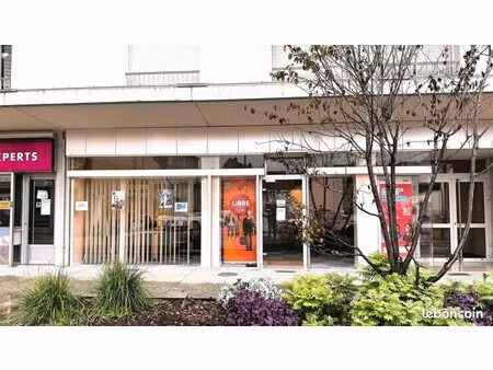 local commercial ou bureau gray. rue gambetta