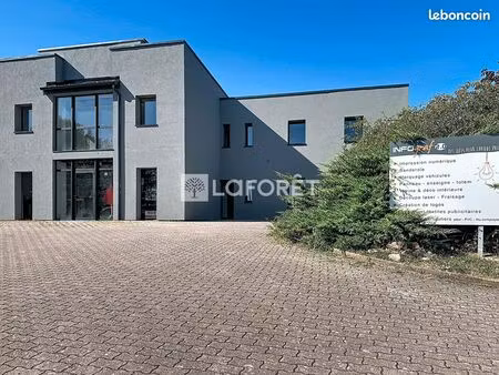 local commercial 549 m² vesoul