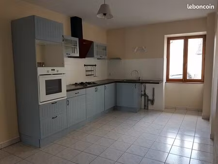 grande maison avec garage et jardin - frotey les vesoul