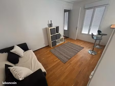 a vendre appartement paris canal saint martin t2 bis
