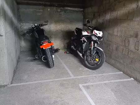 place de parking 2 roues paris 11ème