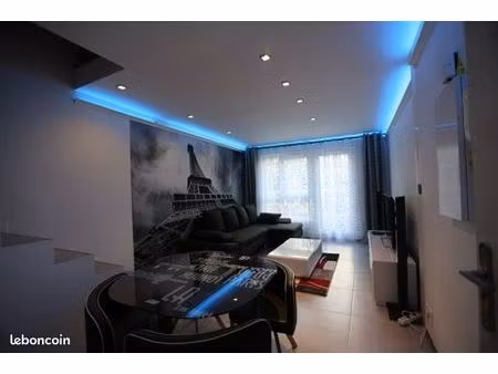 f2 design paris 17eme rénové libre 1480