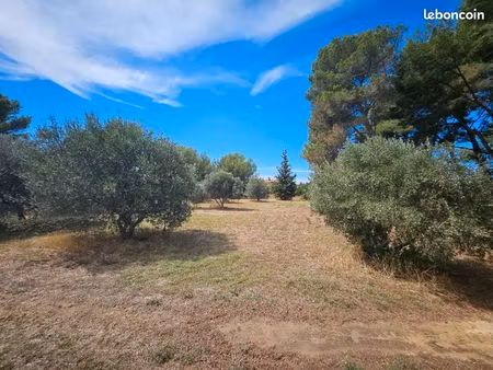 terrain 472 m² saint chamas