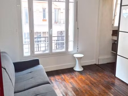 studio 13m2 20eme proche campagne à paris