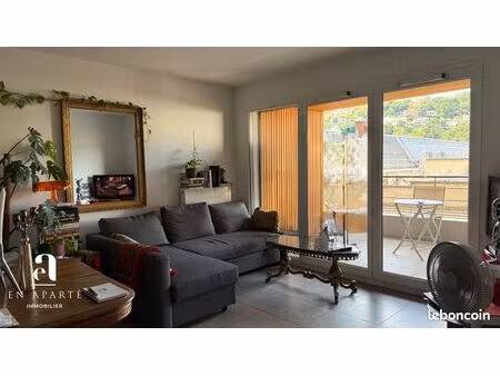 appartement 2 pièces 46 m²