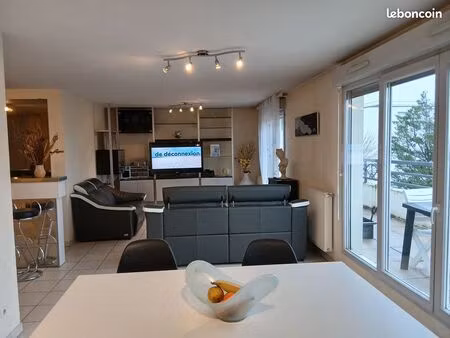 appartement 3 chambres decines