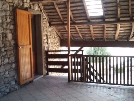 appartement 8 pièces (6 chambres) 192 m2 terrasse  cave