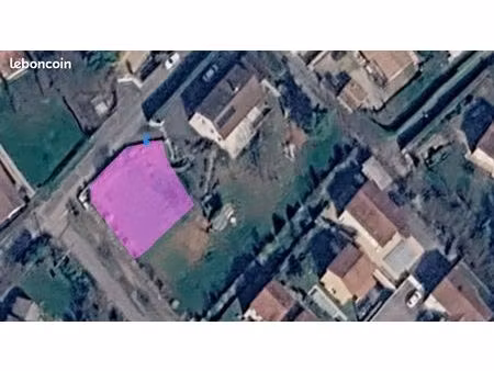 terrain constructible à vendre – saint-didier-de-formans (01600)