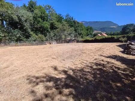 terrain 987 m² valserhone