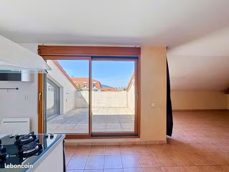 appartement 2 pièces 83 m²