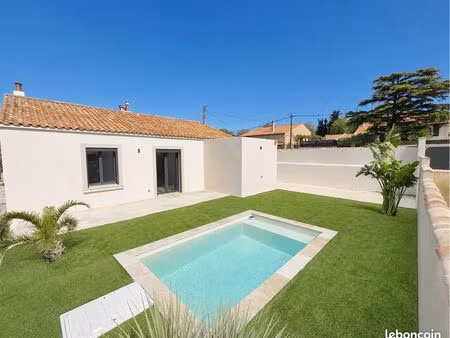 maison plain pied rénovée avec piscine